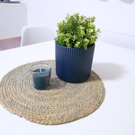 Living-life, Klinik & Messe Vor Ort, Wlan, Netflix * אסן