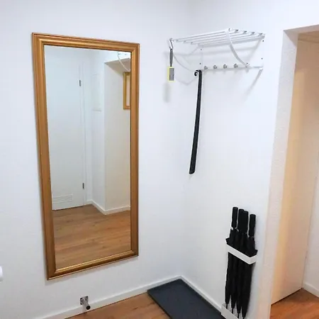 Living-life, Klinik & Messe Vor Ort, Wlan, Netflix אסן