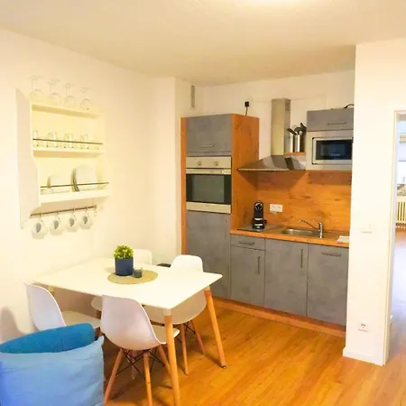 Living-life, Klinik & Messe Vor Ort, Wlan, Netflix * Essen