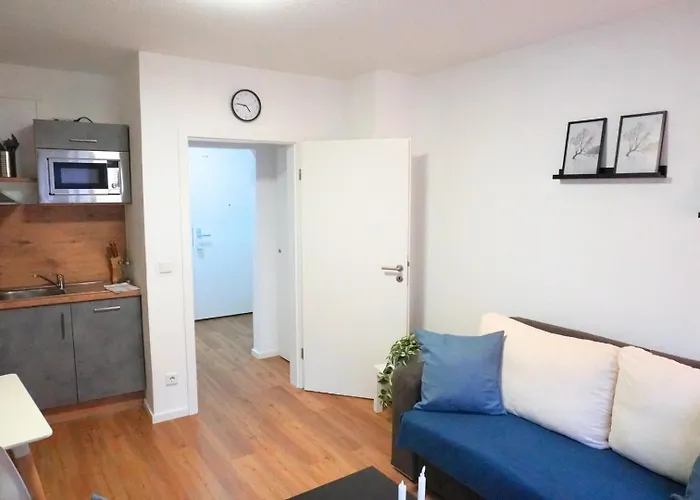 Living-life, Klinik & Messe Vor Ort, Wlan, Netflix Appartement