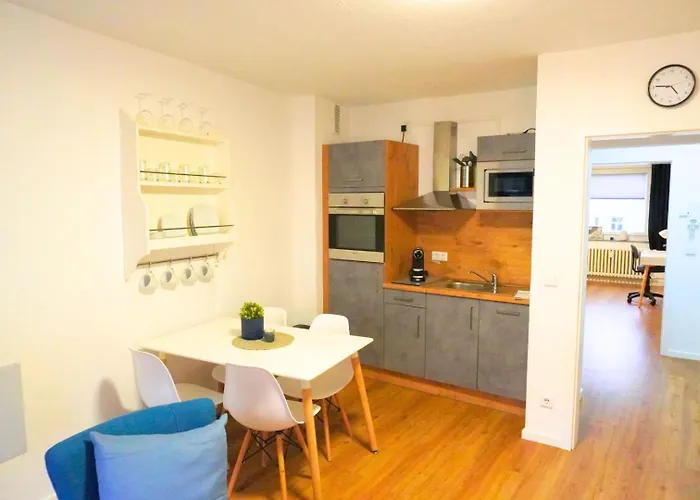 Living-life, Klinik & Messe Vor Ort, Wlan, Netflix * Essen